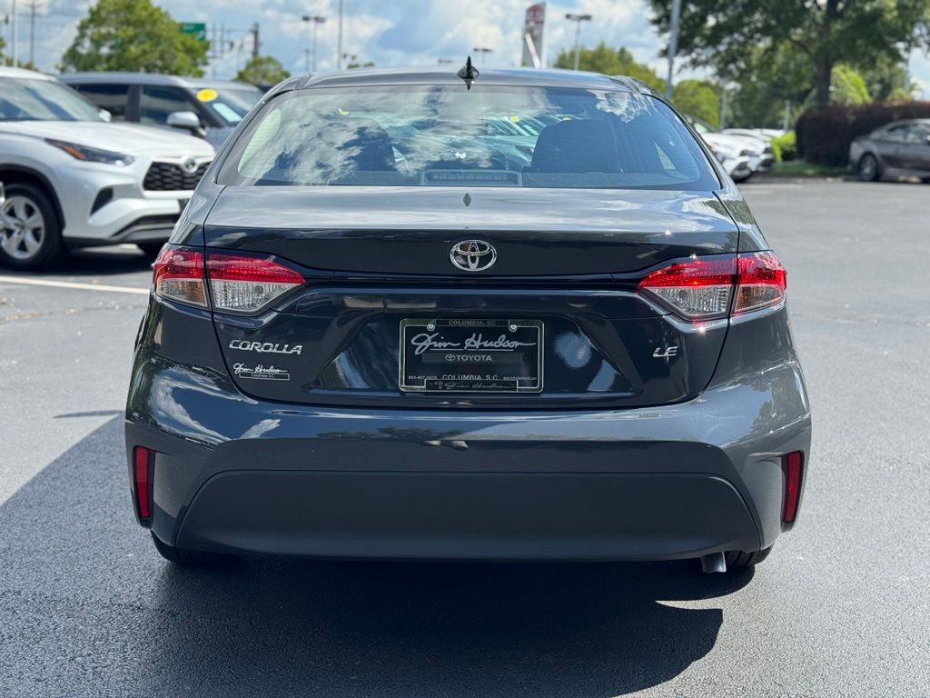 2025 Toyota Corolla LE photo 8