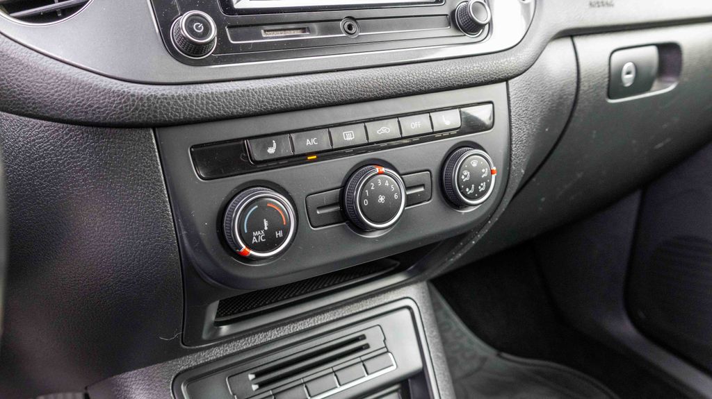 Used 2016 Volkswagen Tiguan S 4D Sport Utility