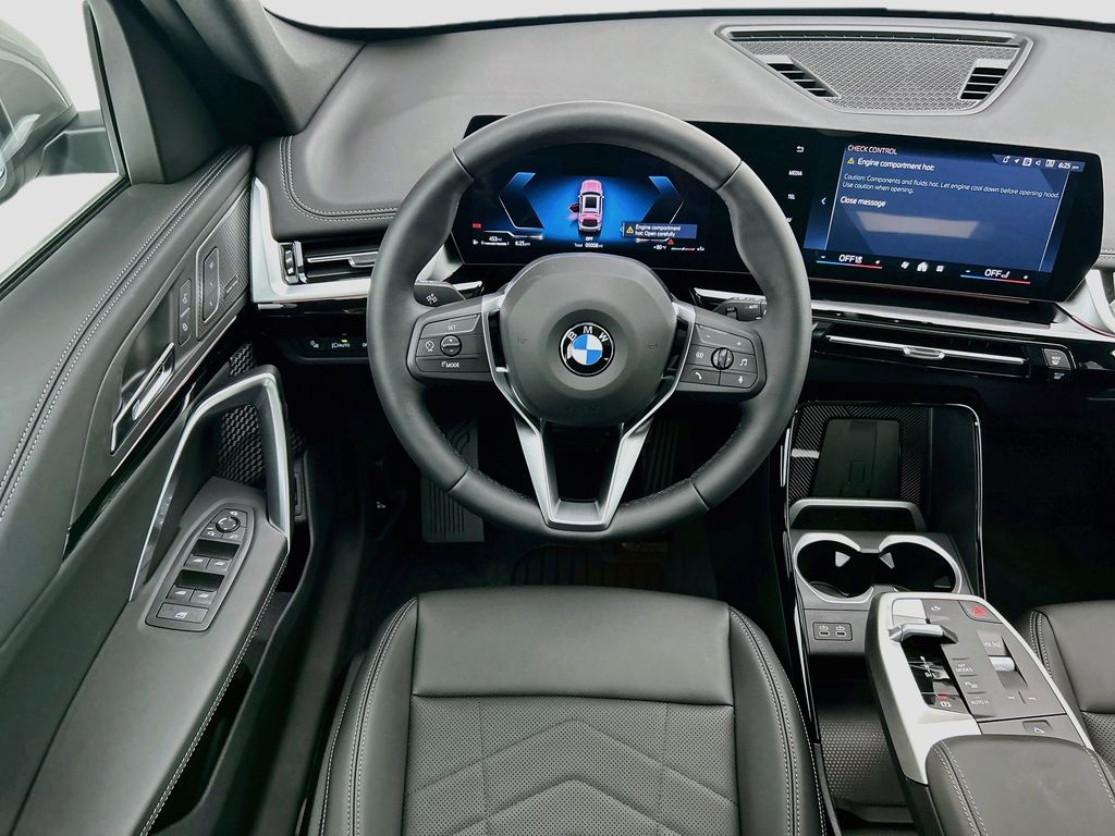 Thumbnail: 2026 BMW X1 - 10
