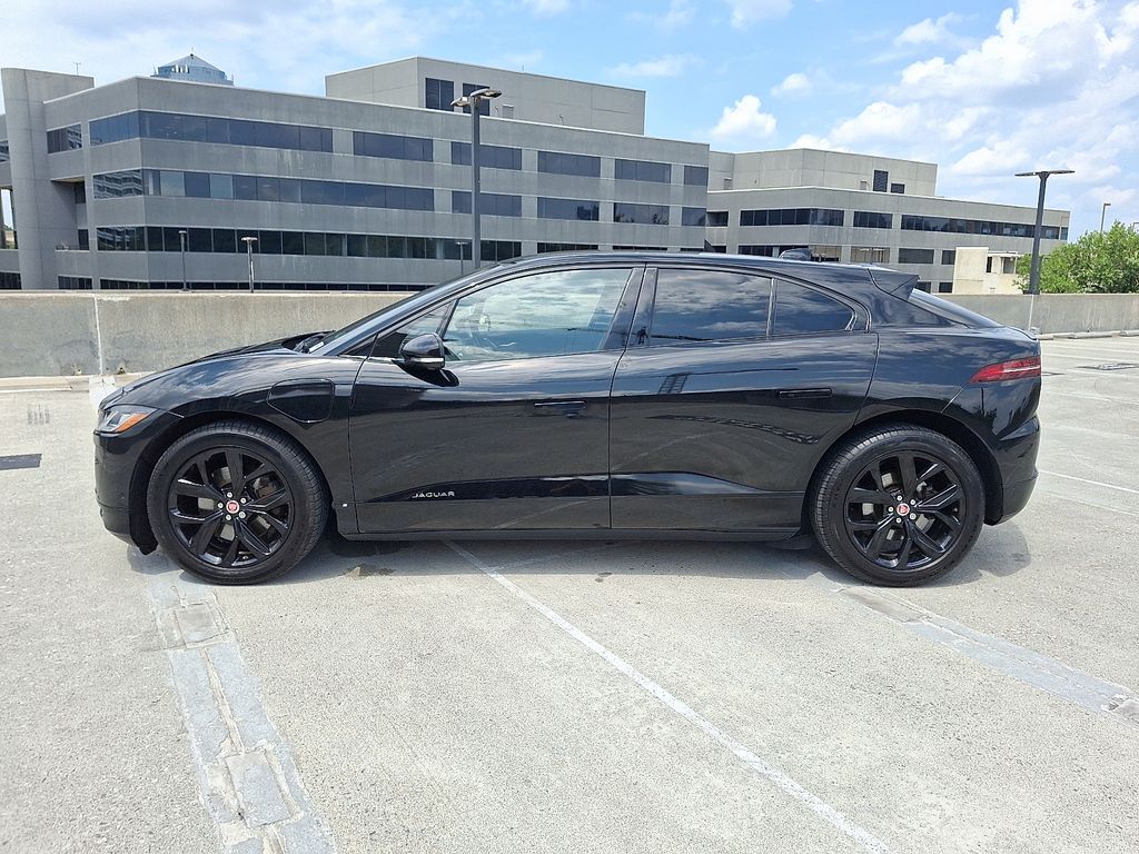 Thumbnail: 2020 Jaguar I-Pace - 11