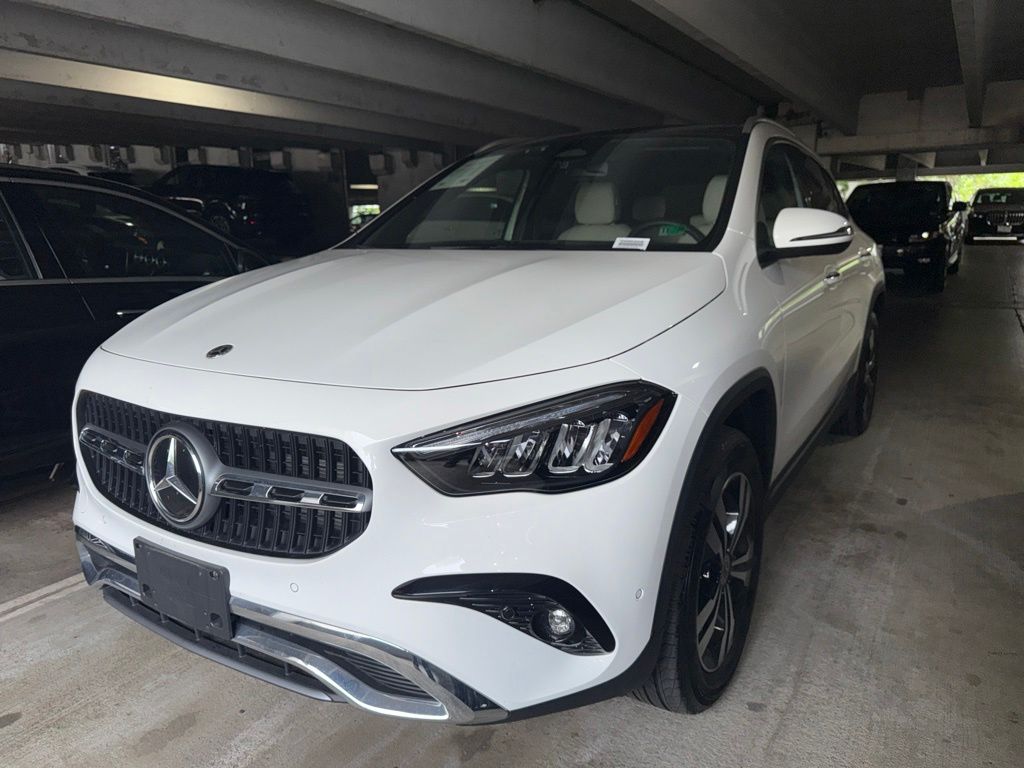 Thumbnail: 2026 Mercedes-Benz GLA - 1