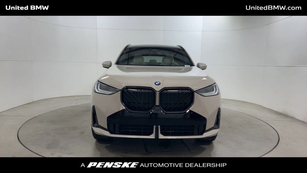 Thumbnail: 2026 BMW X3 - 3