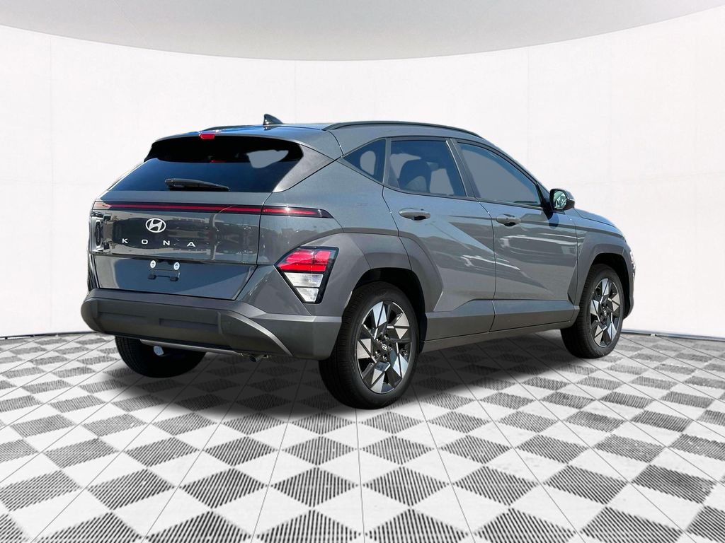 2025 Hyundai Kona SEL 7