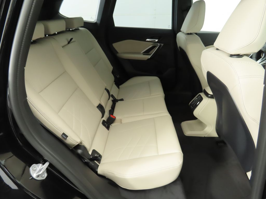 Thumbnail: 2025 BMW X1 - 22