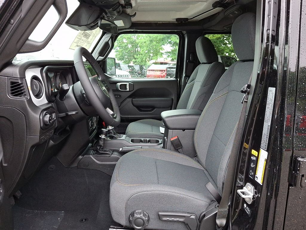 New 2026 Jeep Gladiator Truck