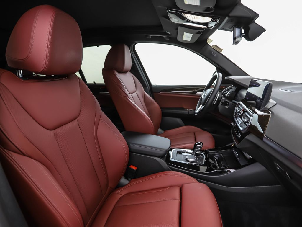 Thumbnail: 2023 BMW X3 - 31