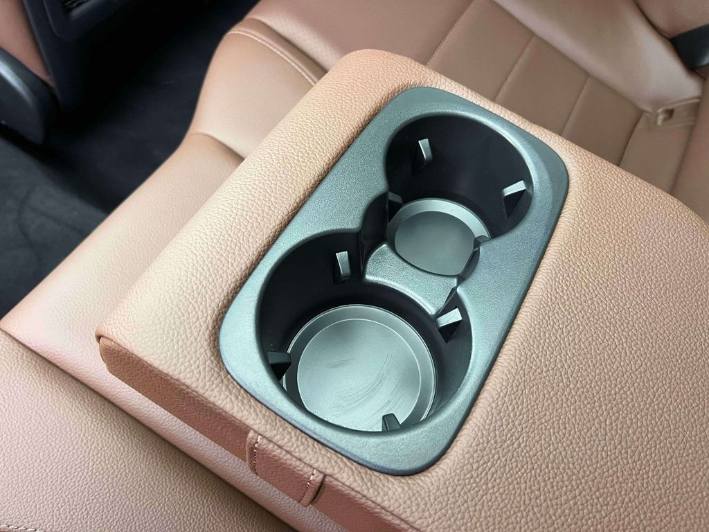 used 2024 Mercedes-Benz GLE car, priced at $50,995