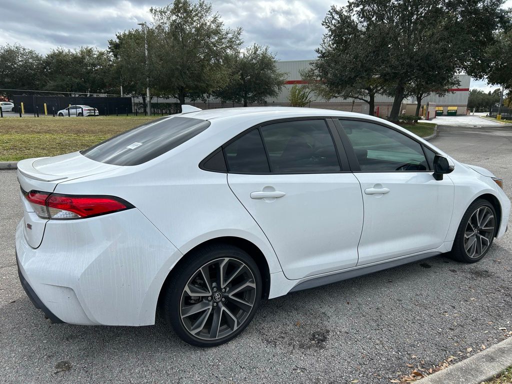 Thumbnail: 2022 Toyota Corolla - 5