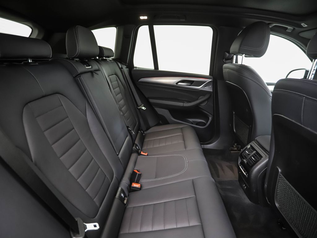 Thumbnail: 2020 BMW X3 - 27