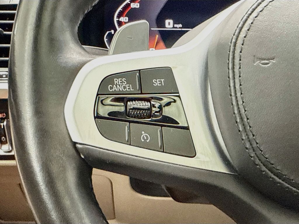Thumbnail: 2021 BMW X4 - 11