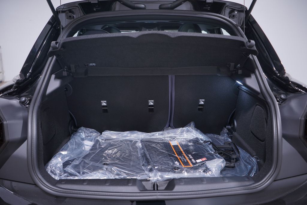 Thumbnail: 2025 MINI Cooper Hardtop - 13