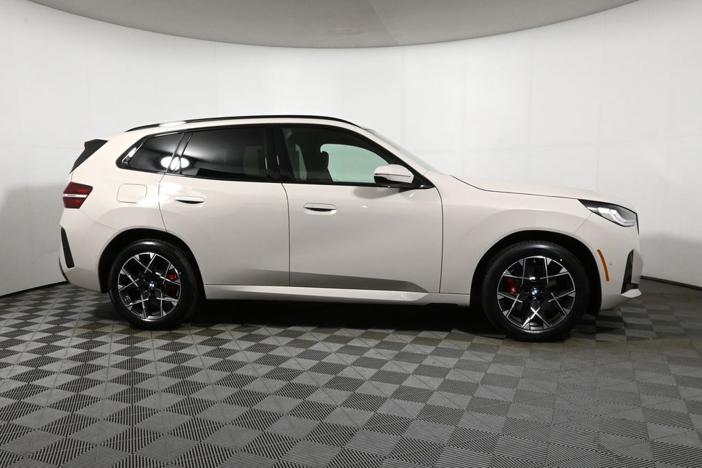 Thumbnail: 2026 BMW X3 - 8