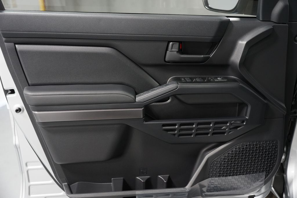 Thumbnail: 2026 Toyota 4Runner - 31