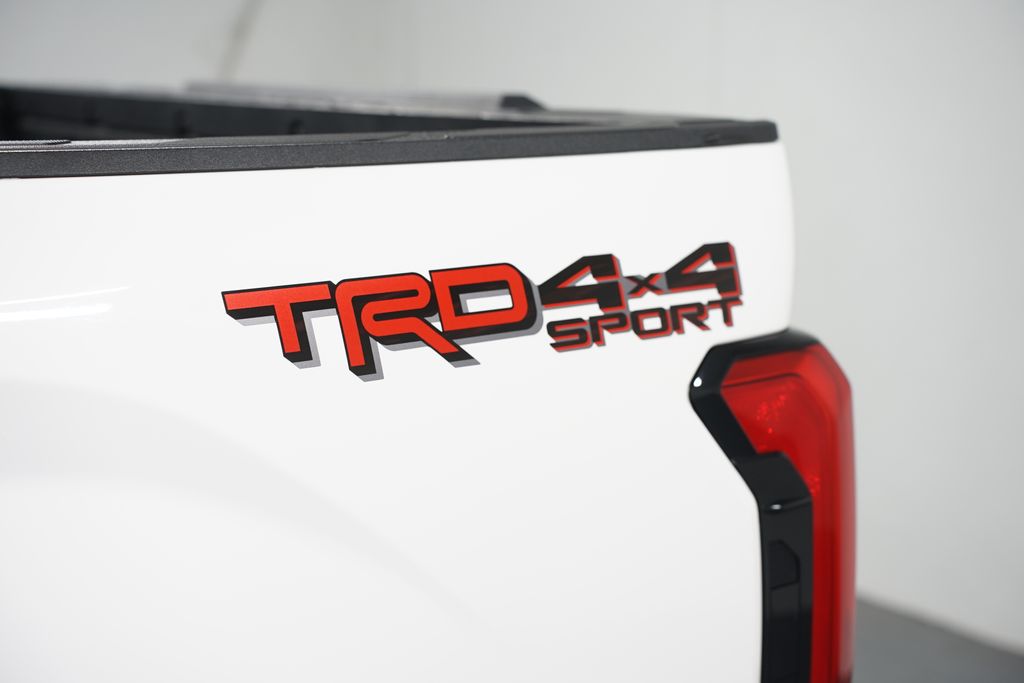 Thumbnail: 2023 Toyota Tundra - 11