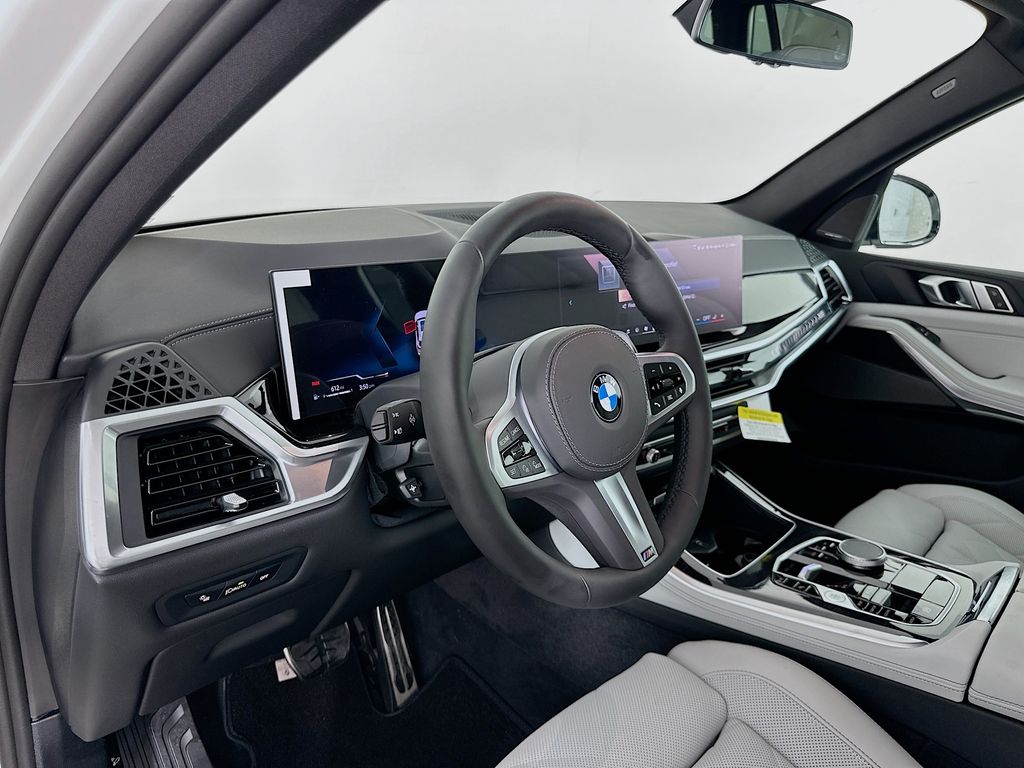 Thumbnail: 2026 BMW X5 - 9