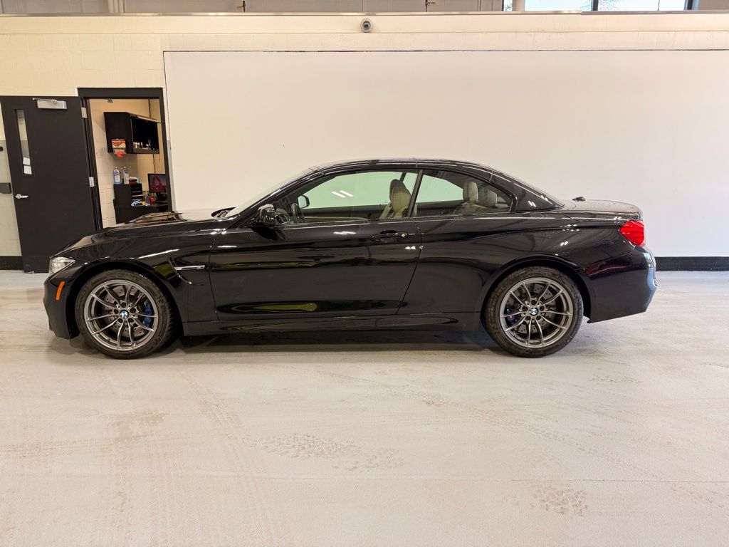 2015 BMW M4 Base 2