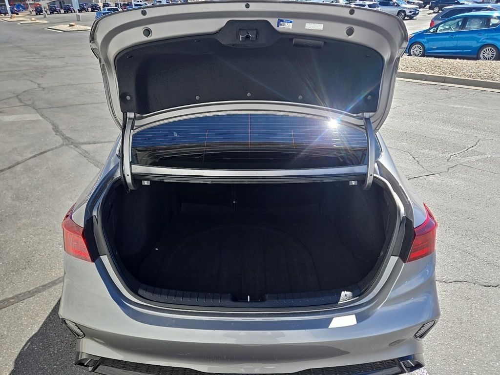 Used 2023 Gray Kia GT-Line image 40