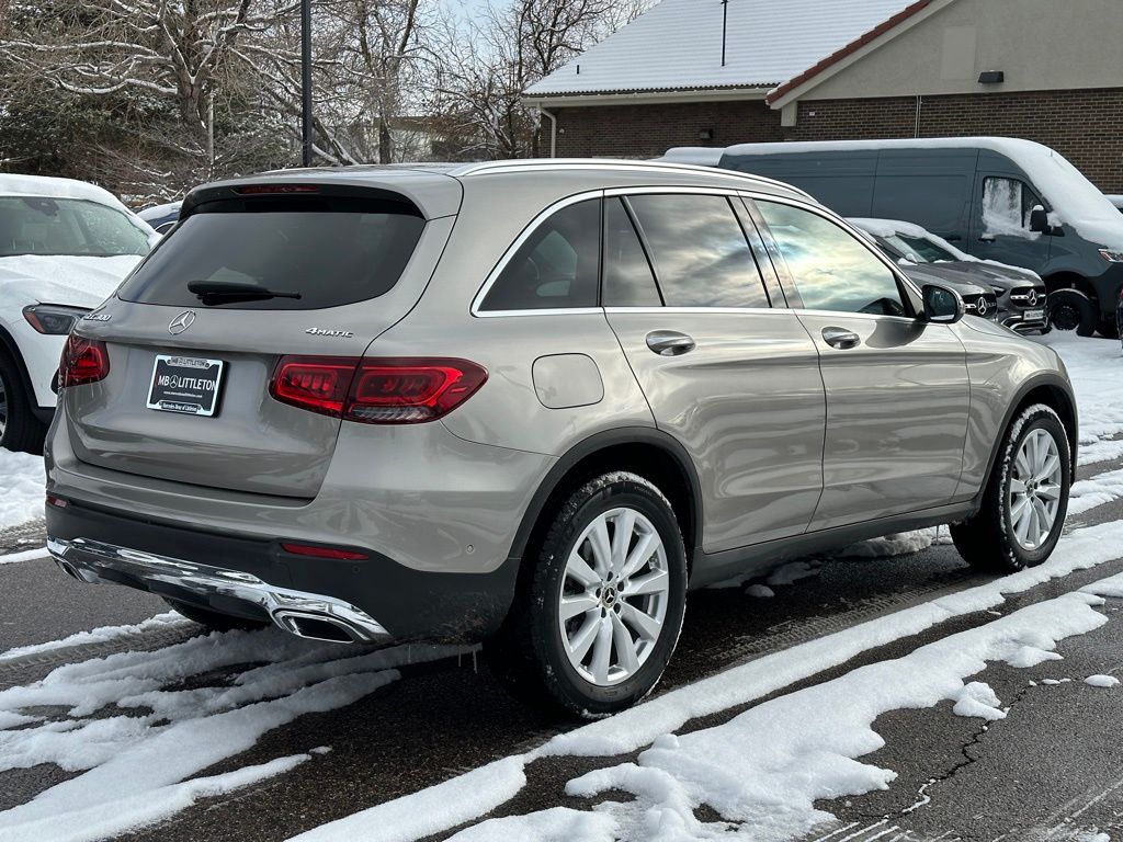 2021 Mercedes-Benz GLC GLC 300 5