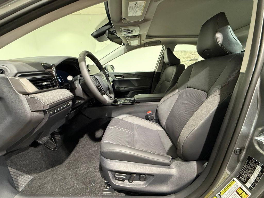 Thumbnail: 2026 Toyota Camry - 12