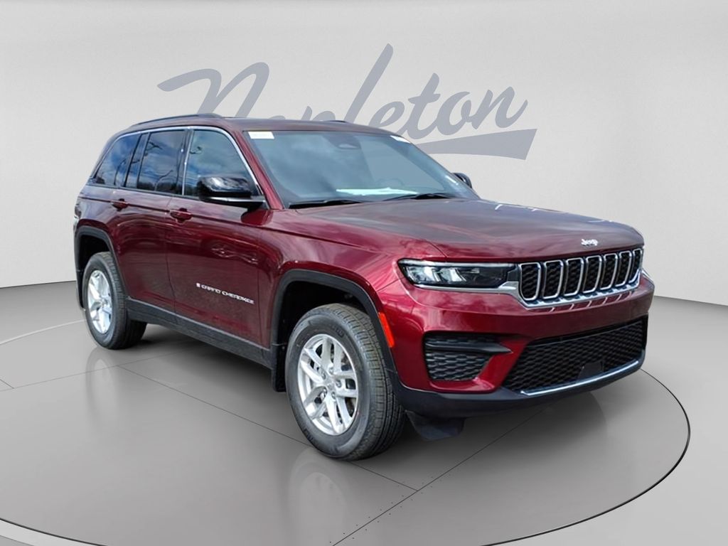 Velvet Red Pearlcoat 2026 Jeep Grand Cherokee Laredo 4WD SUV / Crossover Four-Wheel Drive 8-Speed Automatic