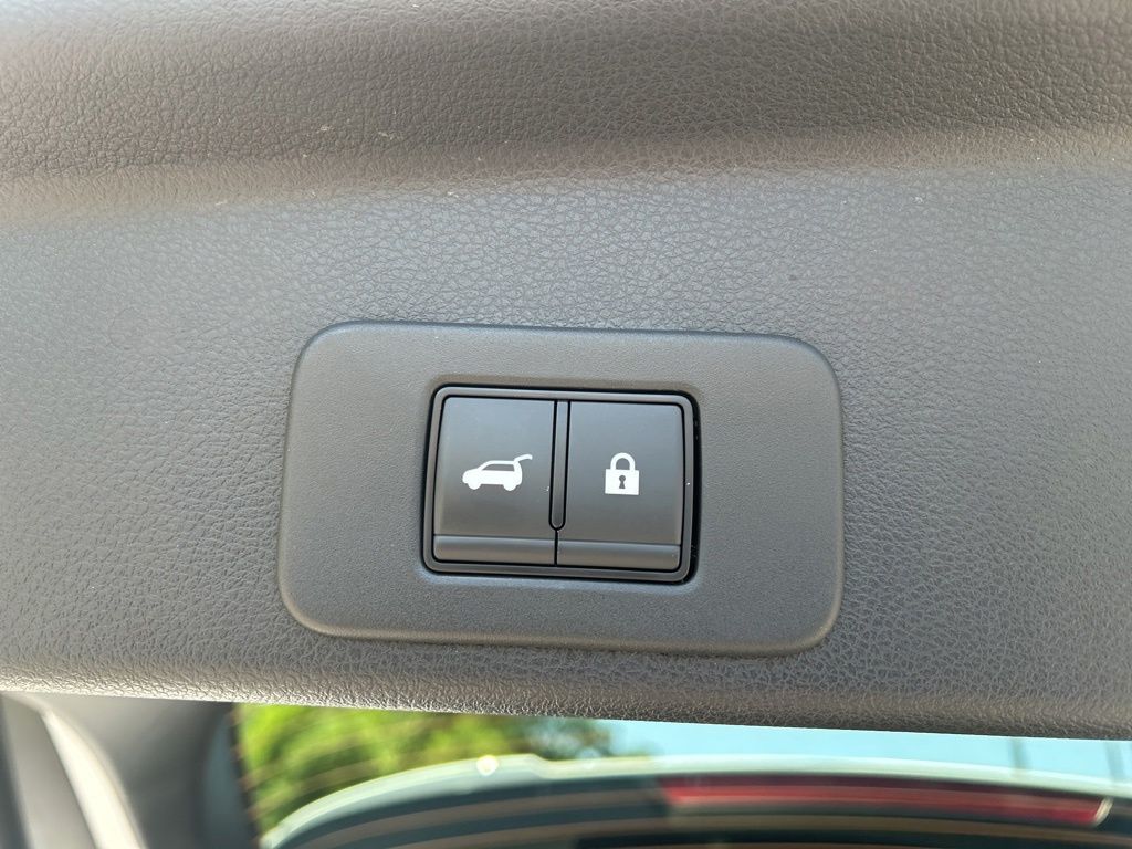 2025 Nissan Murano SL White at Lugoff Nissan