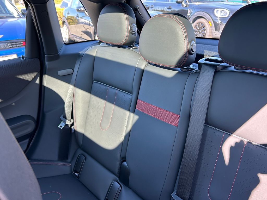 Thumbnail: 2026 MINI Cooper - 31