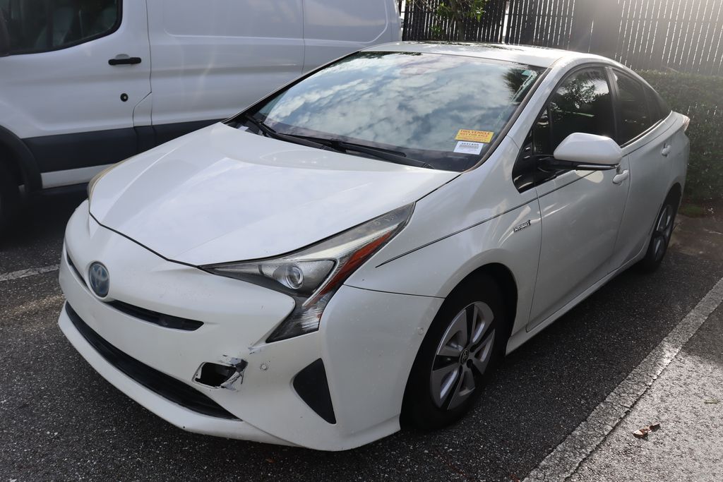 Thumbnail: 2017 Toyota Prius - 2