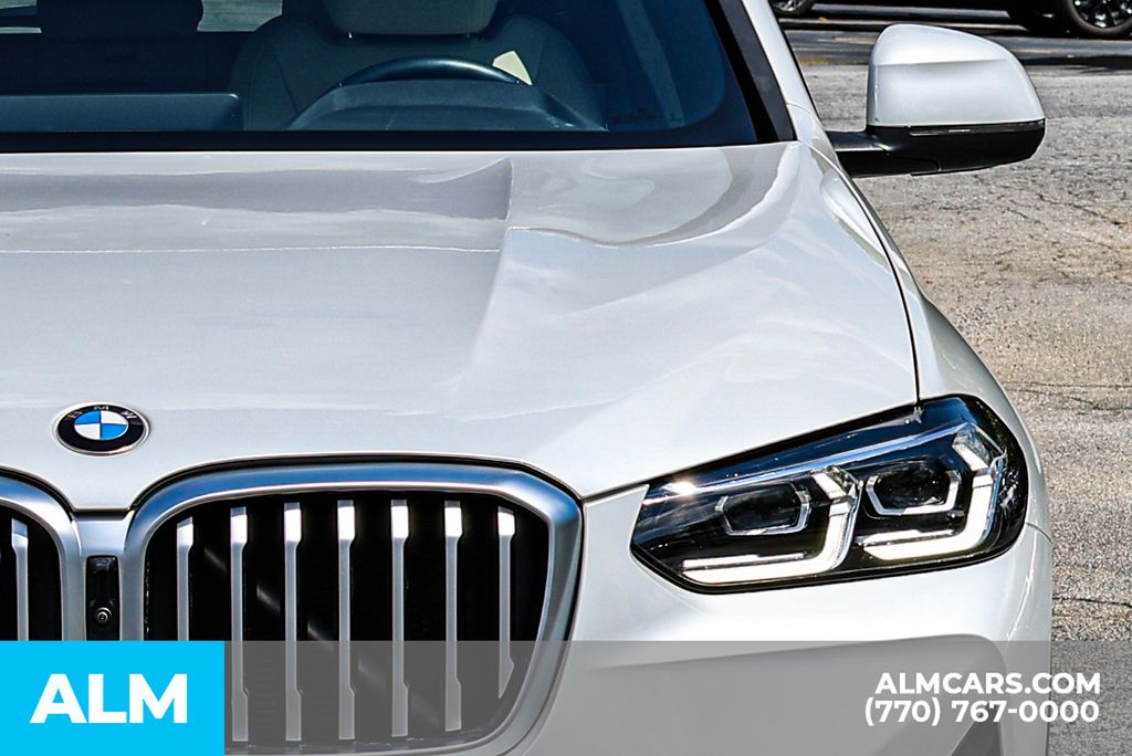 Used 2023 White BMW sDrive30i image 15