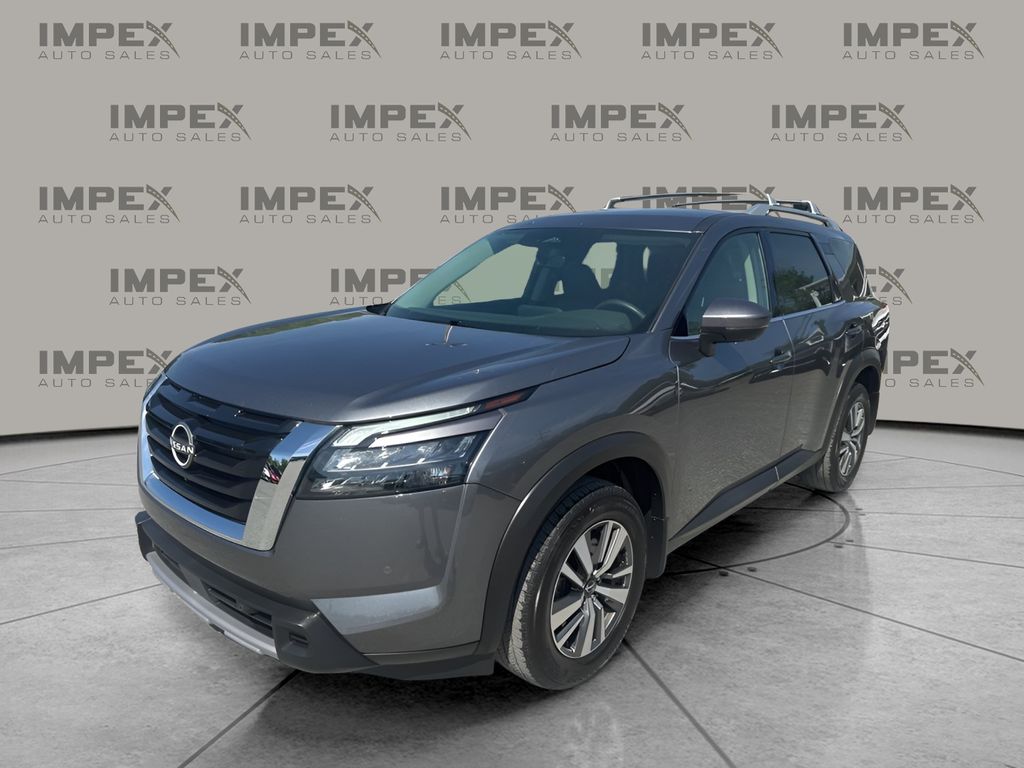 2025 Nissan Pathfinder SL 4WD's photo