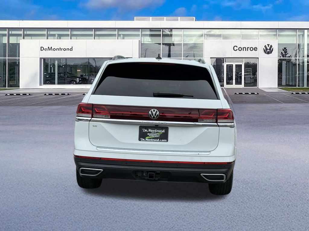 2024 Volkswagen Atlas 2.0T SE w/Technology White at DeMontrond Gulf Freeway