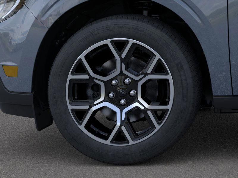 New 2026 Ford Maverick Lariat 4D Crew Cab