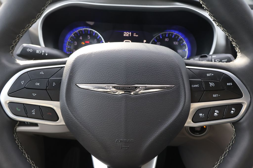 Thumbnail: 2024 Chrysler Pacifica - 21