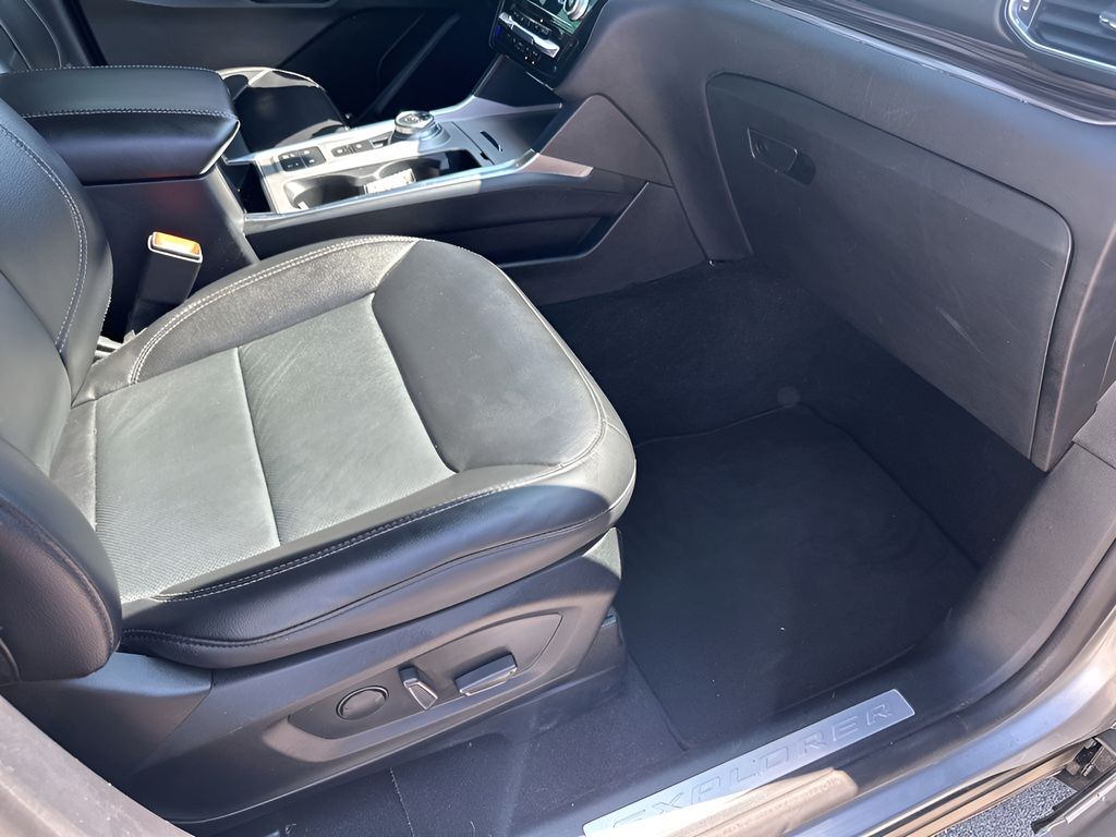 Used Car 2021 Ford Explorer  Limited For Sale Under $25,000 In Austin, Texas