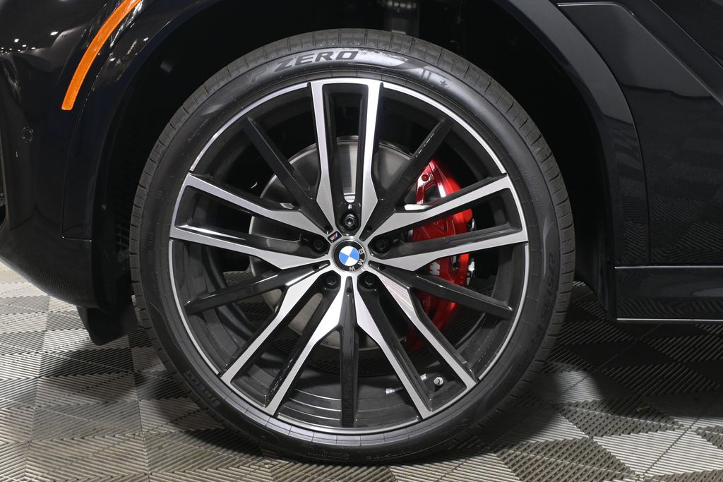 Thumbnail: 2027 BMW X6 - 12