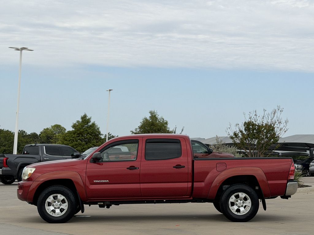 Used 2005 Toyota Tacoma Truck