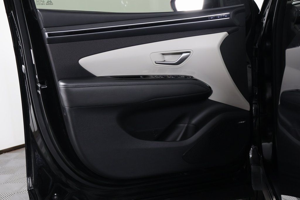 Thumbnail: 2024 Hyundai Tucson - 12