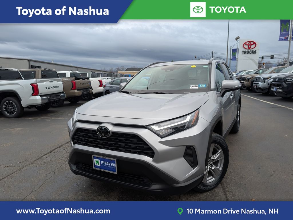 Silver Sky Metallic 2024 Toyota RAV4 XLE AWD SUV / Crossover All-Wheel Drive 8-Speed Automatic