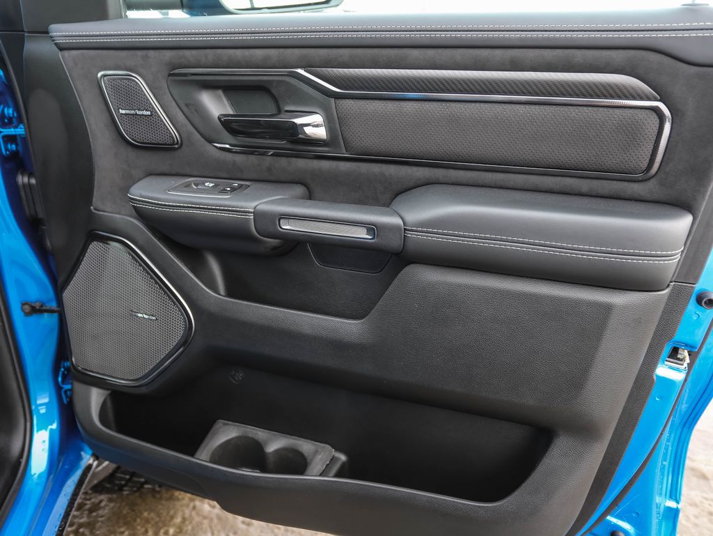 Thumbnail: 2022 RAM 1500 - 27