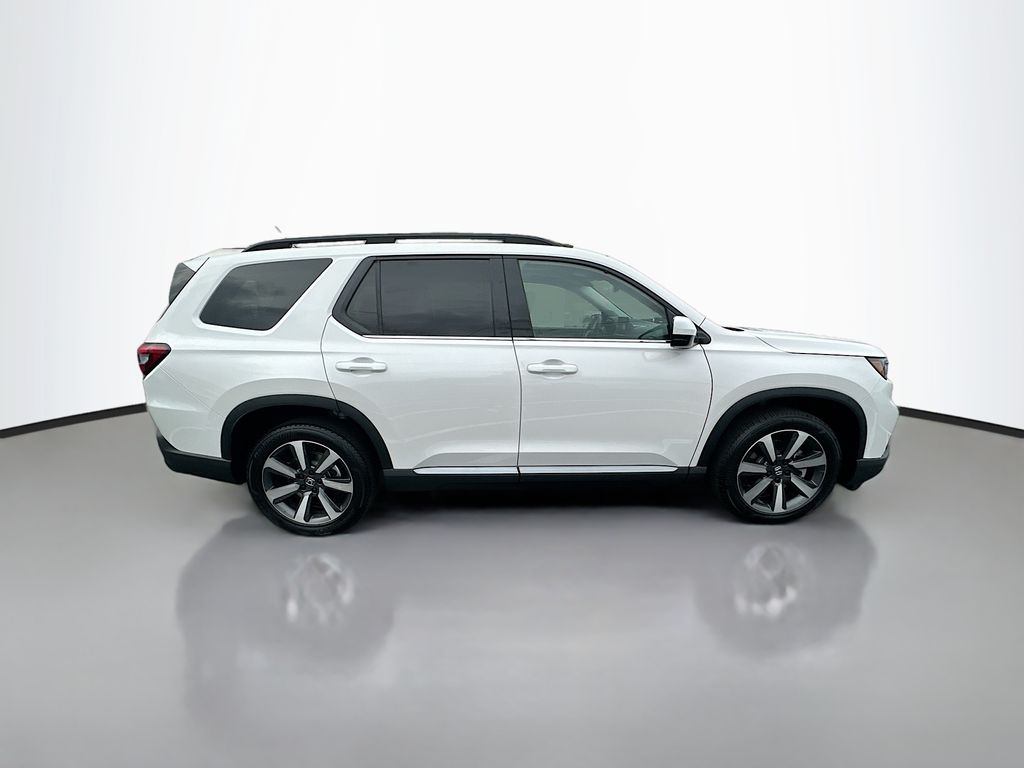 2025 Honda Pilot Touring 4