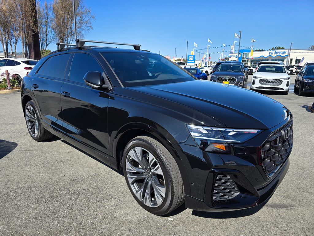 2025 Audi Q8 quattro Premium Plus 55 TFSI