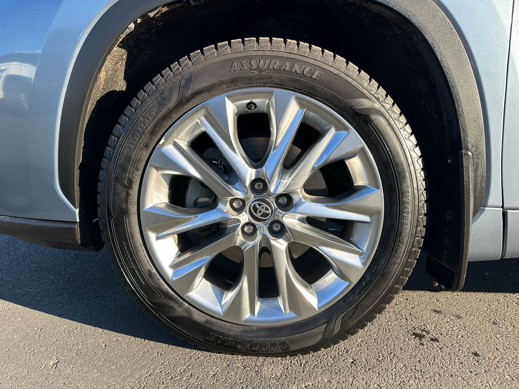 2021 Toyota Highlander Limited