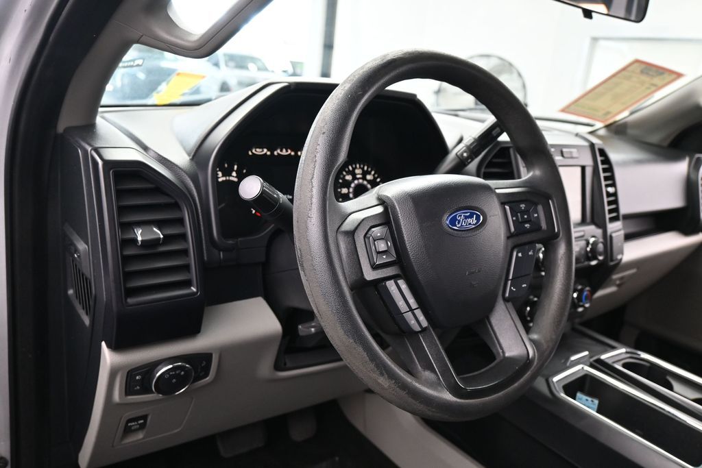 Used 2019 Ingot Silver Ford XL image 14