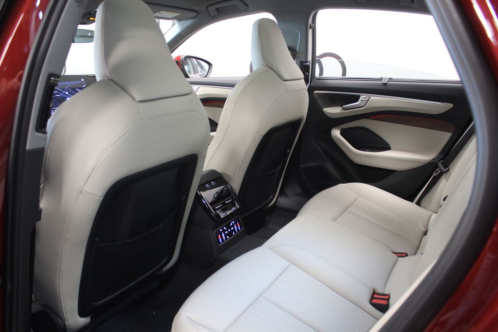 Thumbnail: 2026 Audi A6 - 28