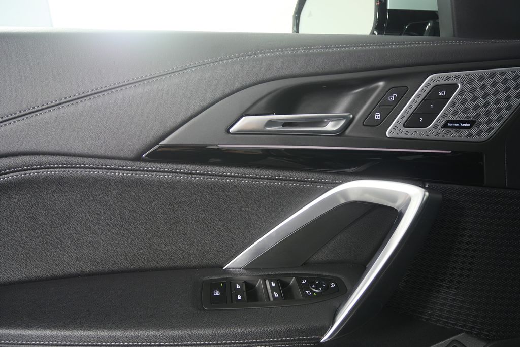 Thumbnail: 2023 BMW X1 - 8