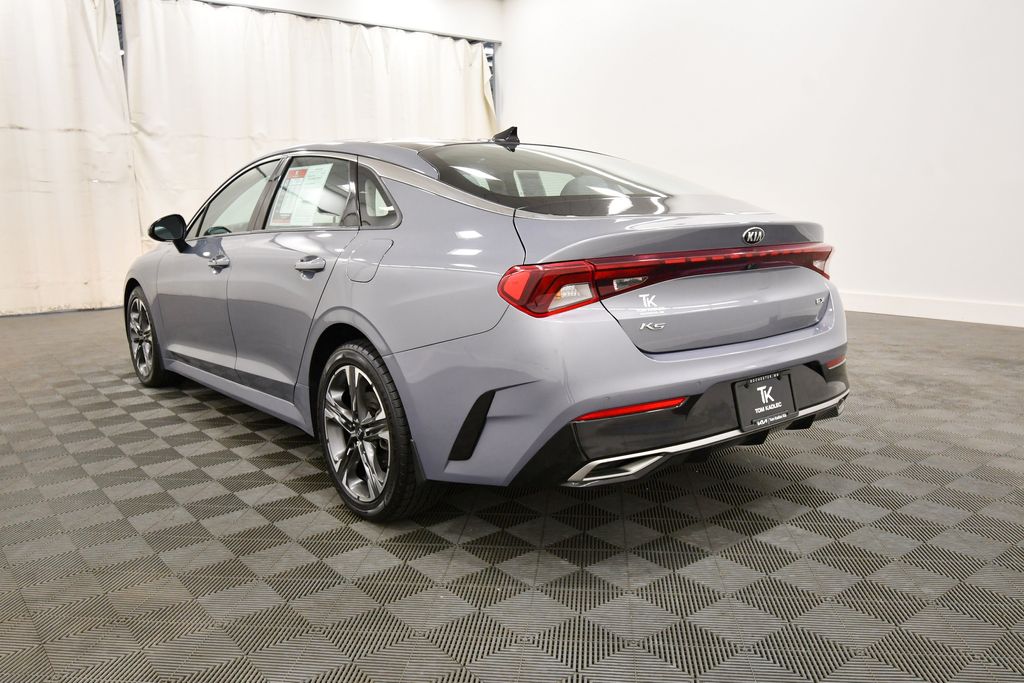 View vehicle photo 5