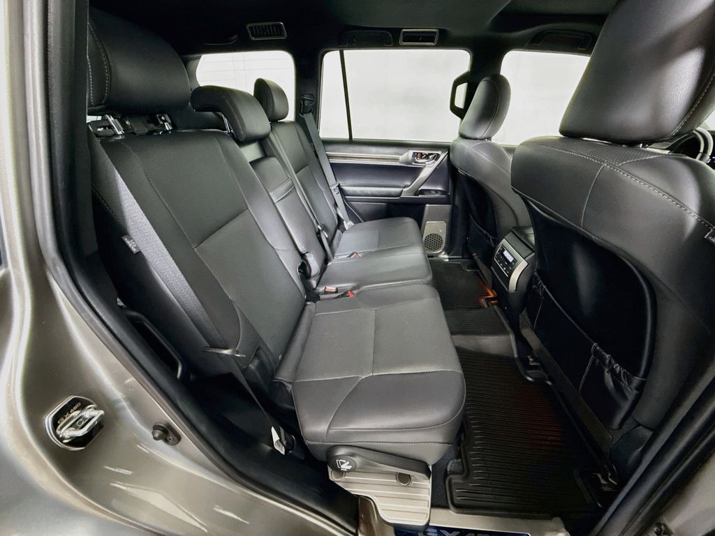 Thumbnail: 2023 Lexus GX - 29