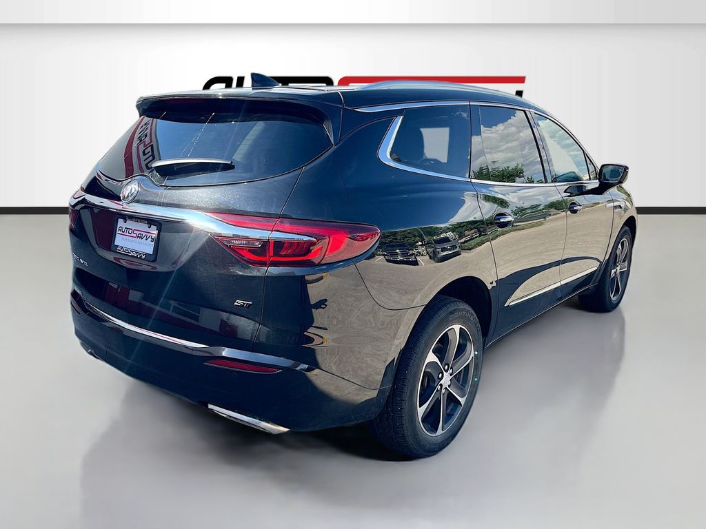 Used 2021 Black Buick Essence image 7