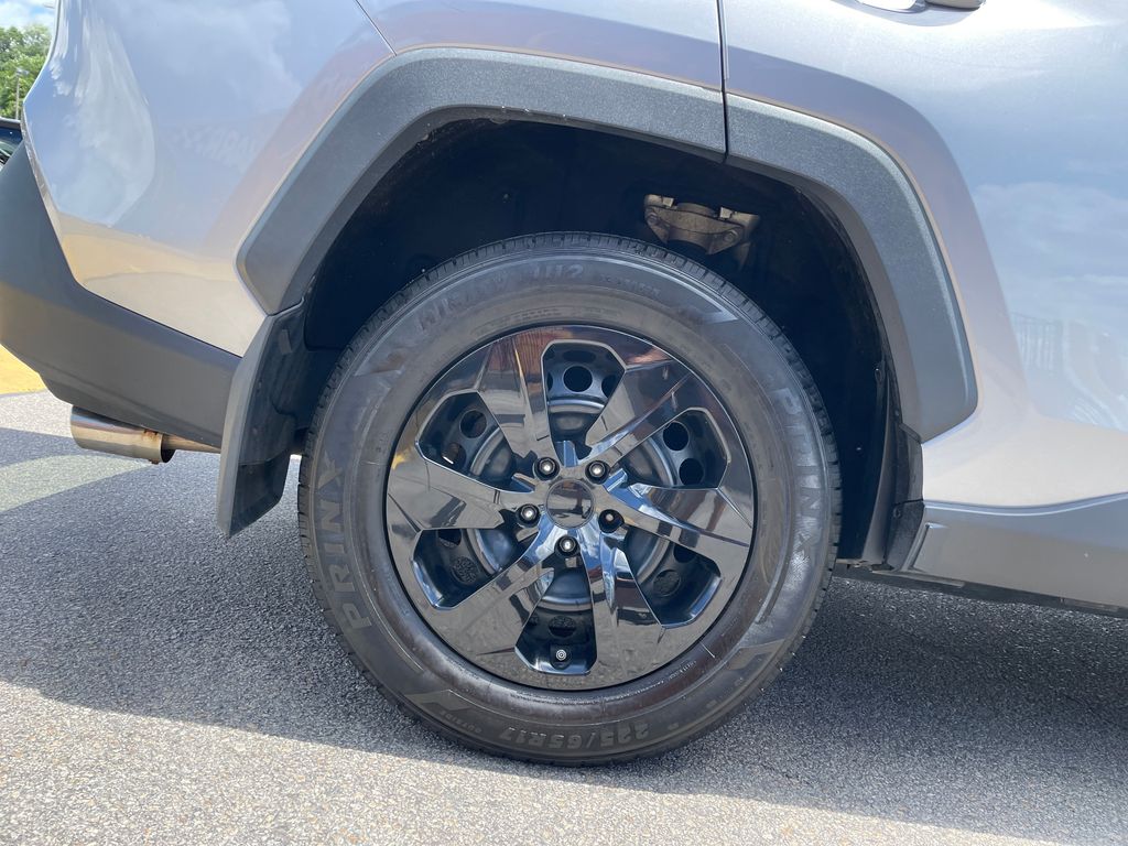 Used 2020 Toyota RAV4 SUV