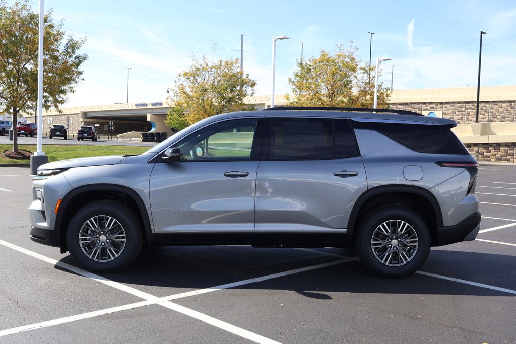 Thumbnail: 2026 Chevrolet Traverse - 4