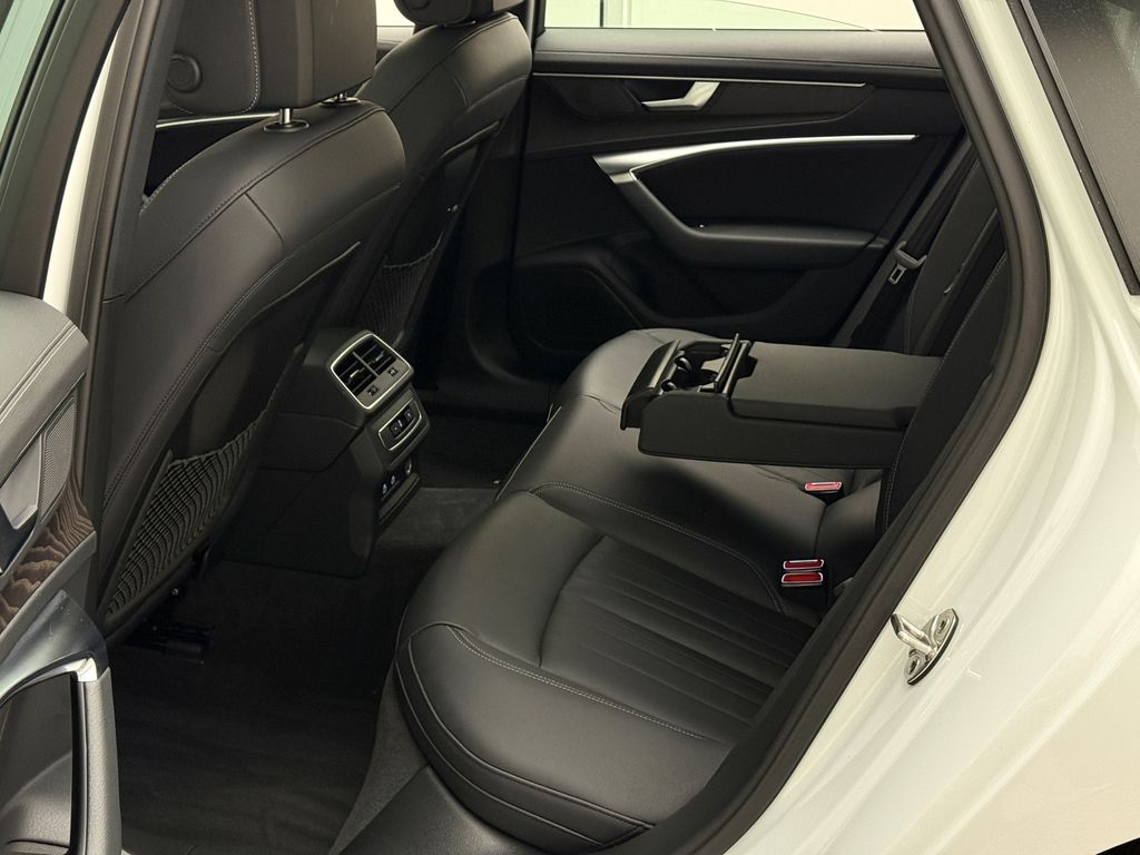 Thumbnail: 2023 Audi A6 - 31